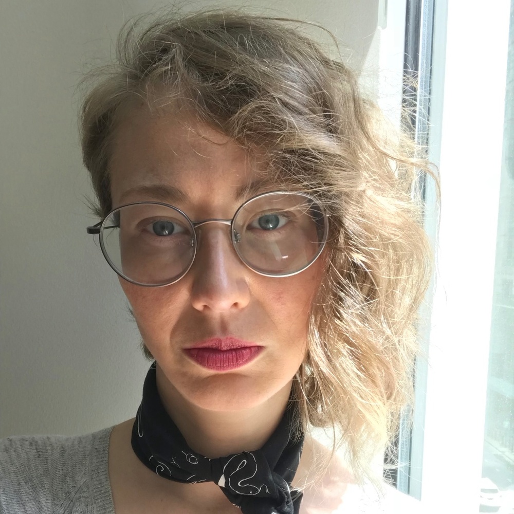 Meet your Posher, Emilie